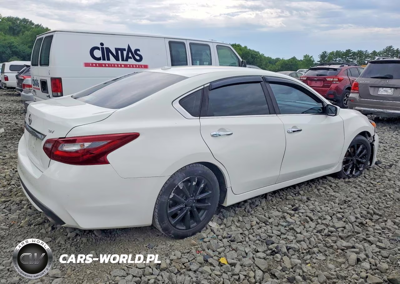 2018 Nissan Altima 2.5 Sv VIN:1N4AL3AP5JC239641 - 3