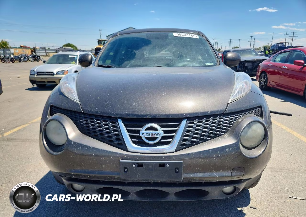 2011 Nissan Juke S VIN:JN8AF5MV5BT021745 - 5