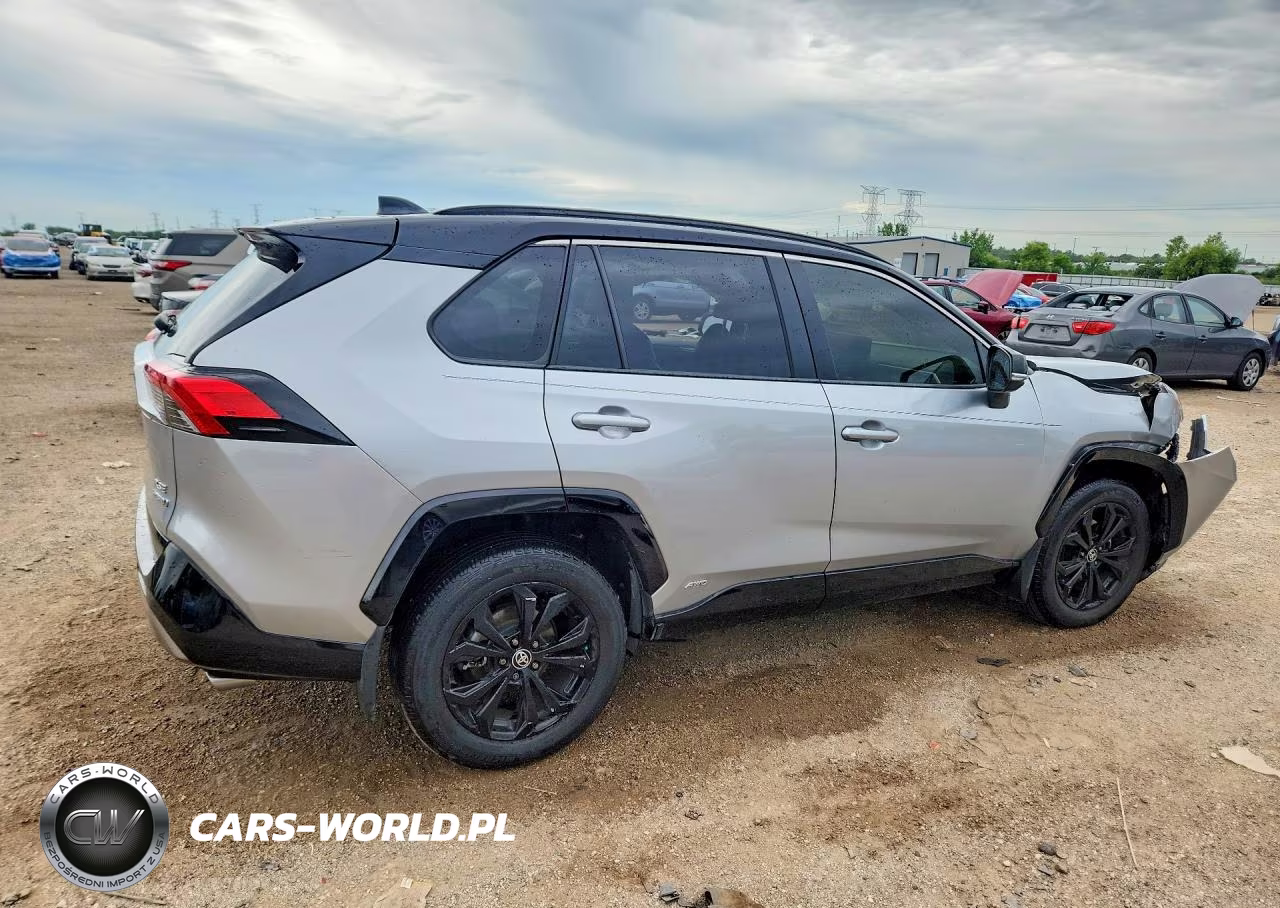 2023 Toyota Rav4 Xse VIN:JTME6RFVXPJ037721 - 3