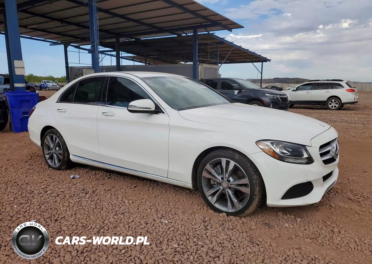 2016 Mercedes-Benz C 300 VIN:55SWF4JB3GU146032 - 4