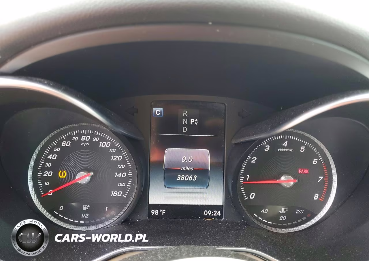 2016 Mercedes-Benz C 300 VIN:55SWF4JB3GU146032 - 9