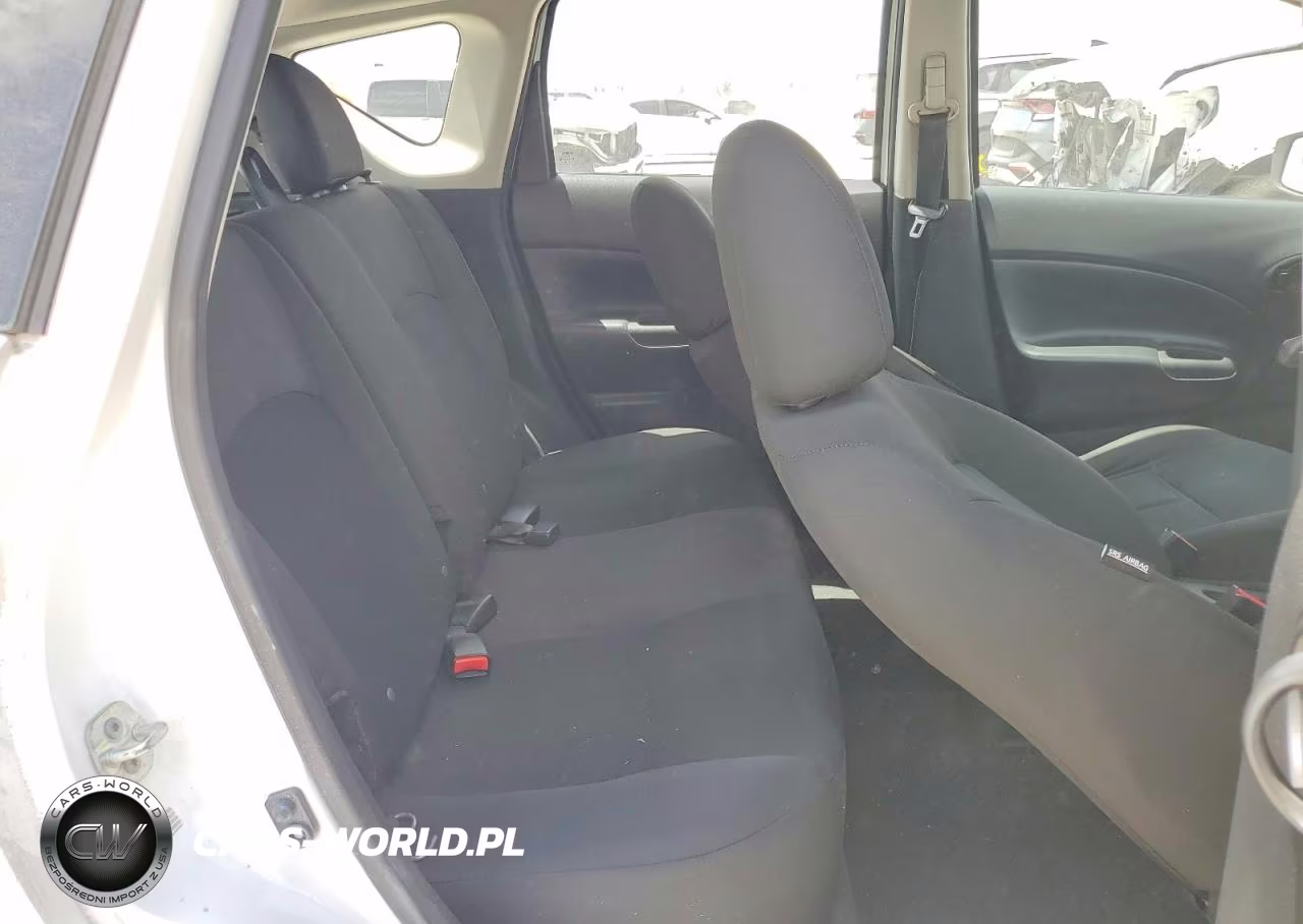 2017 Nissan Versa Note S Plus VIN:3N1CE2CP7HL369670 - 10