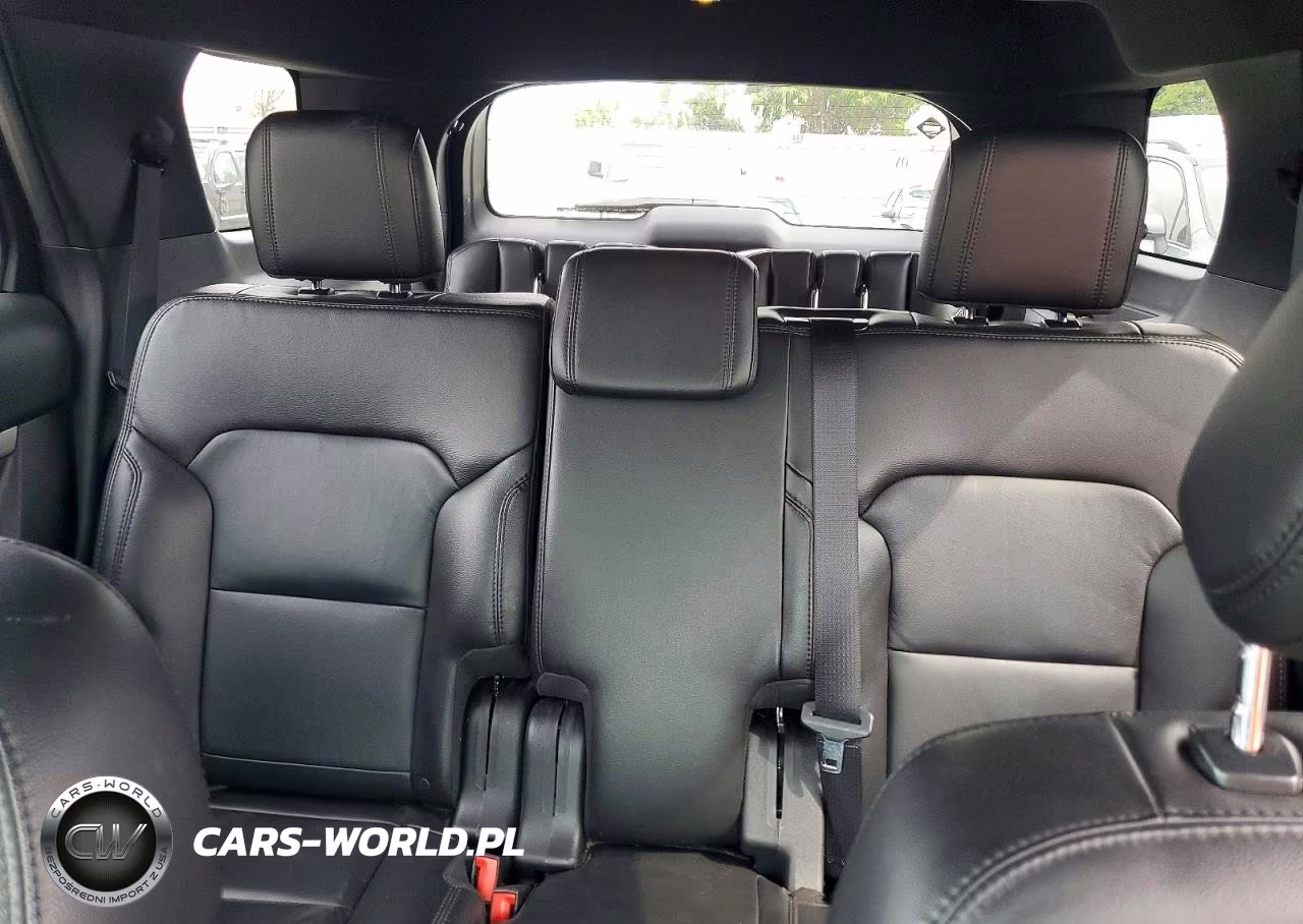 2017 Ford Explorer Xlt VIN:1FM5K8D8XHGC50309 - 10