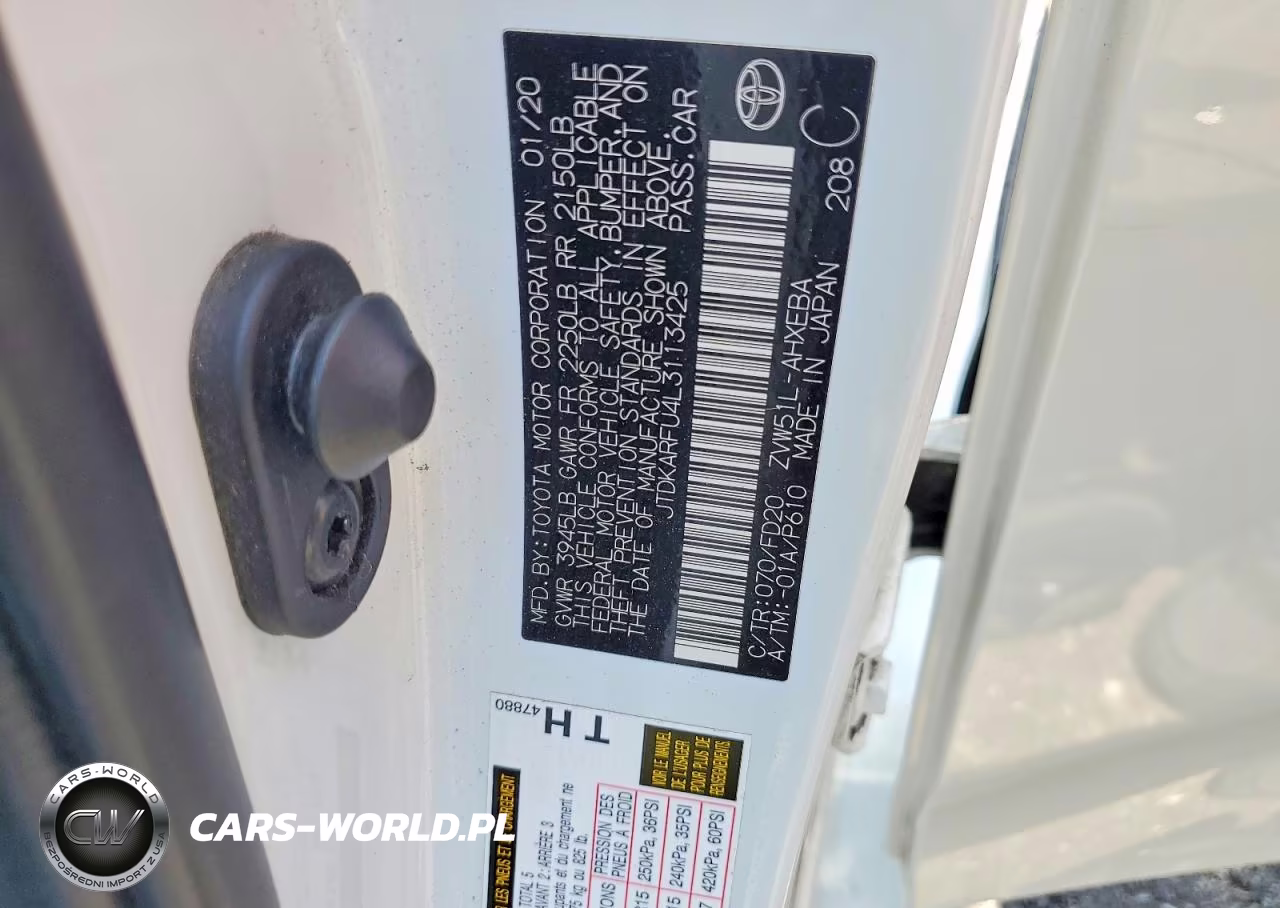 2020 Toyota Prius Le VIN:JTDKARFU4L3113425 - 12