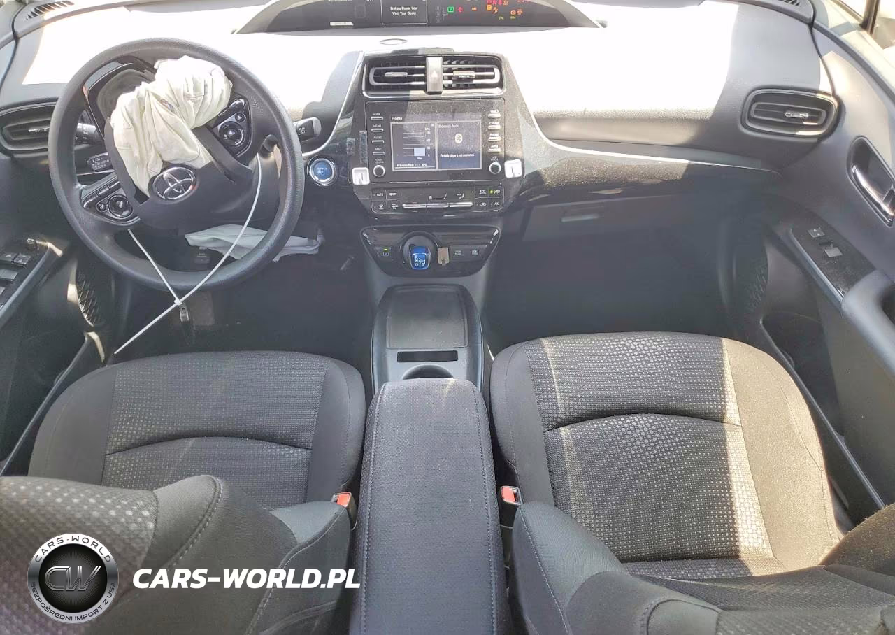 2020 Toyota Prius Le VIN:JTDKARFU4L3113425 - 8