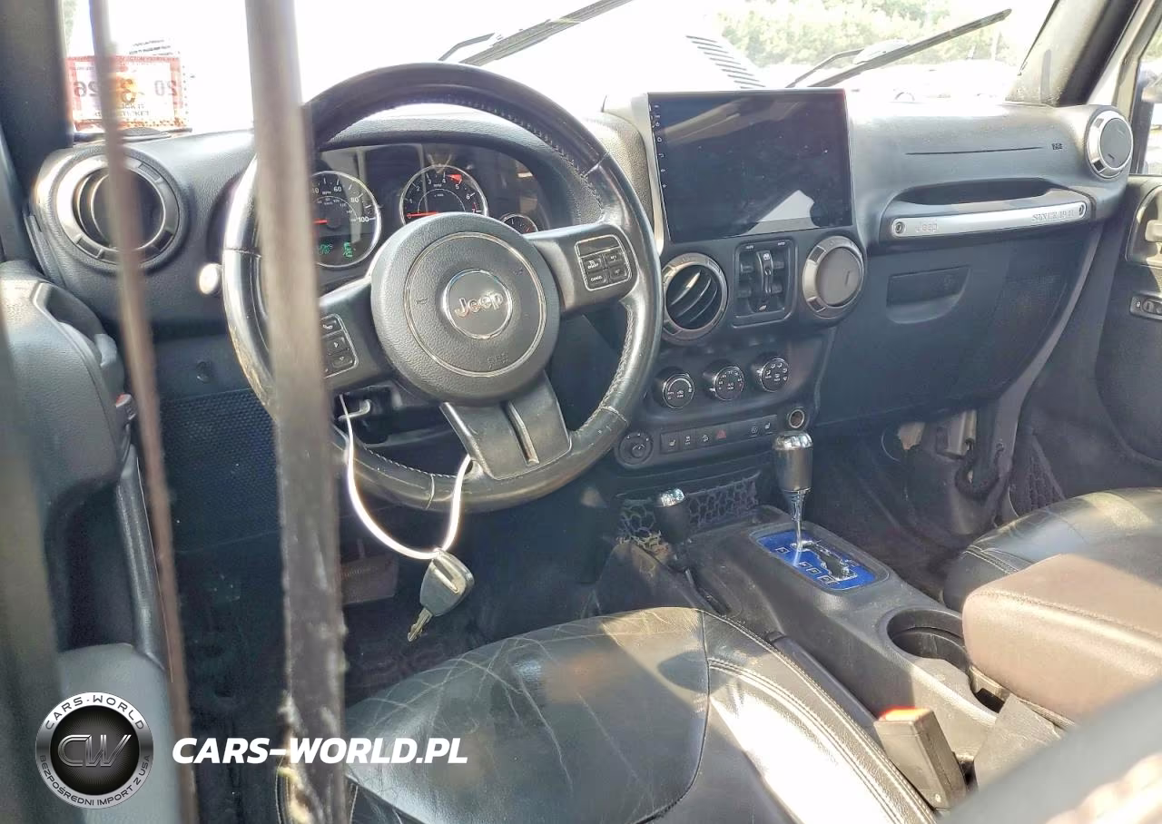 2015 Jeep Wrangler Unlimited Sahara VIN:1C4BJWEGXFL744579 - 8