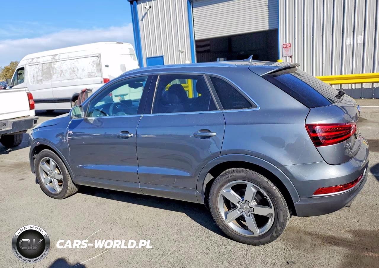 2015 Audi Q3 Prestige VIN:WA1GFCFS9FR011388 - 2