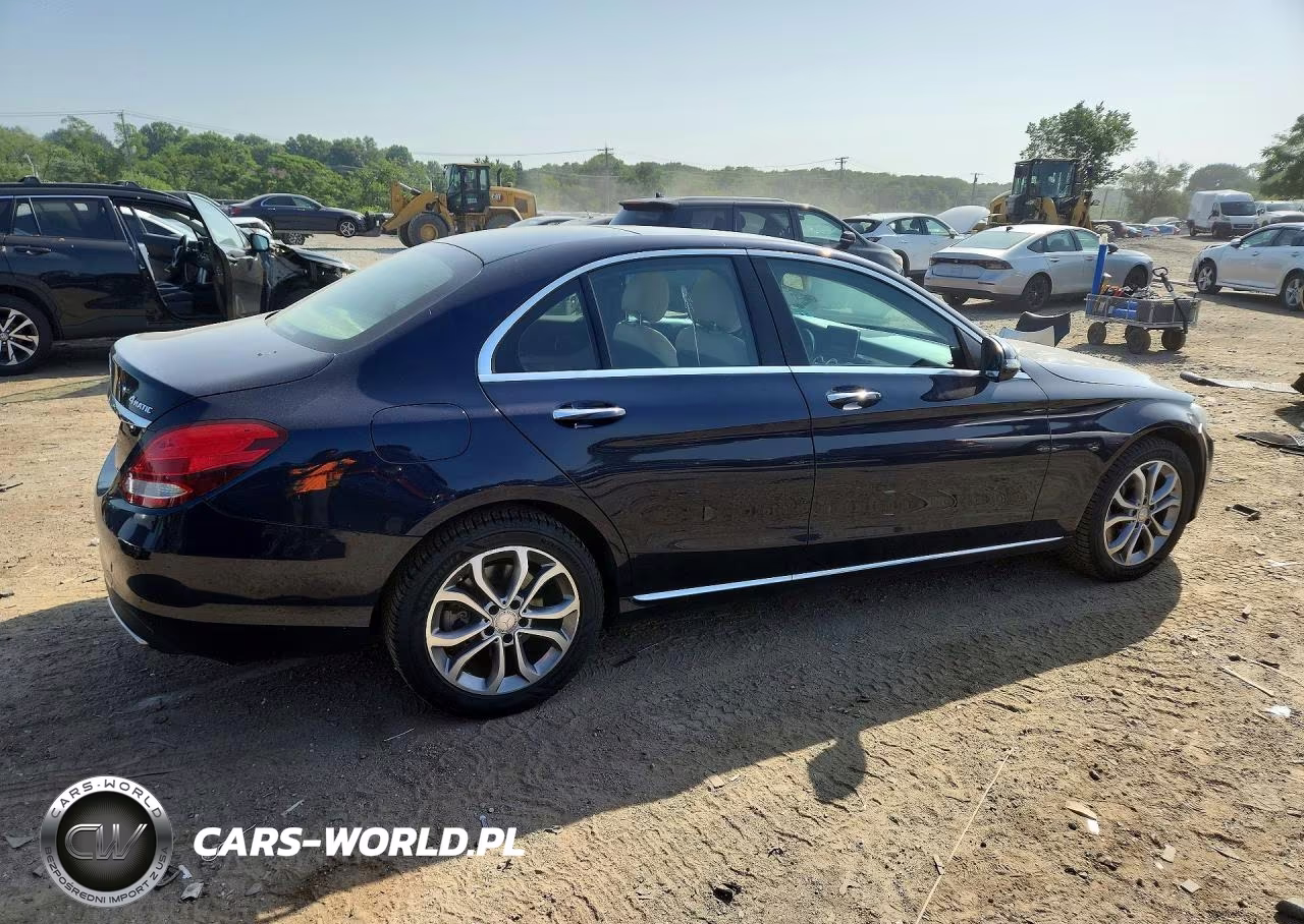 2017 Mercedes-Benz C 300 4Matic VIN:55SWF4KB4HU207159 - 3