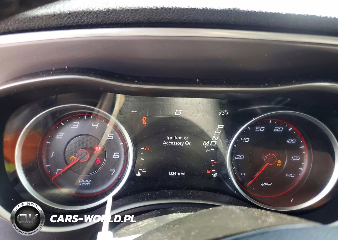 2019 Dodge Charger Sxt VIN:2C3CDXBG0KH743572 - 9