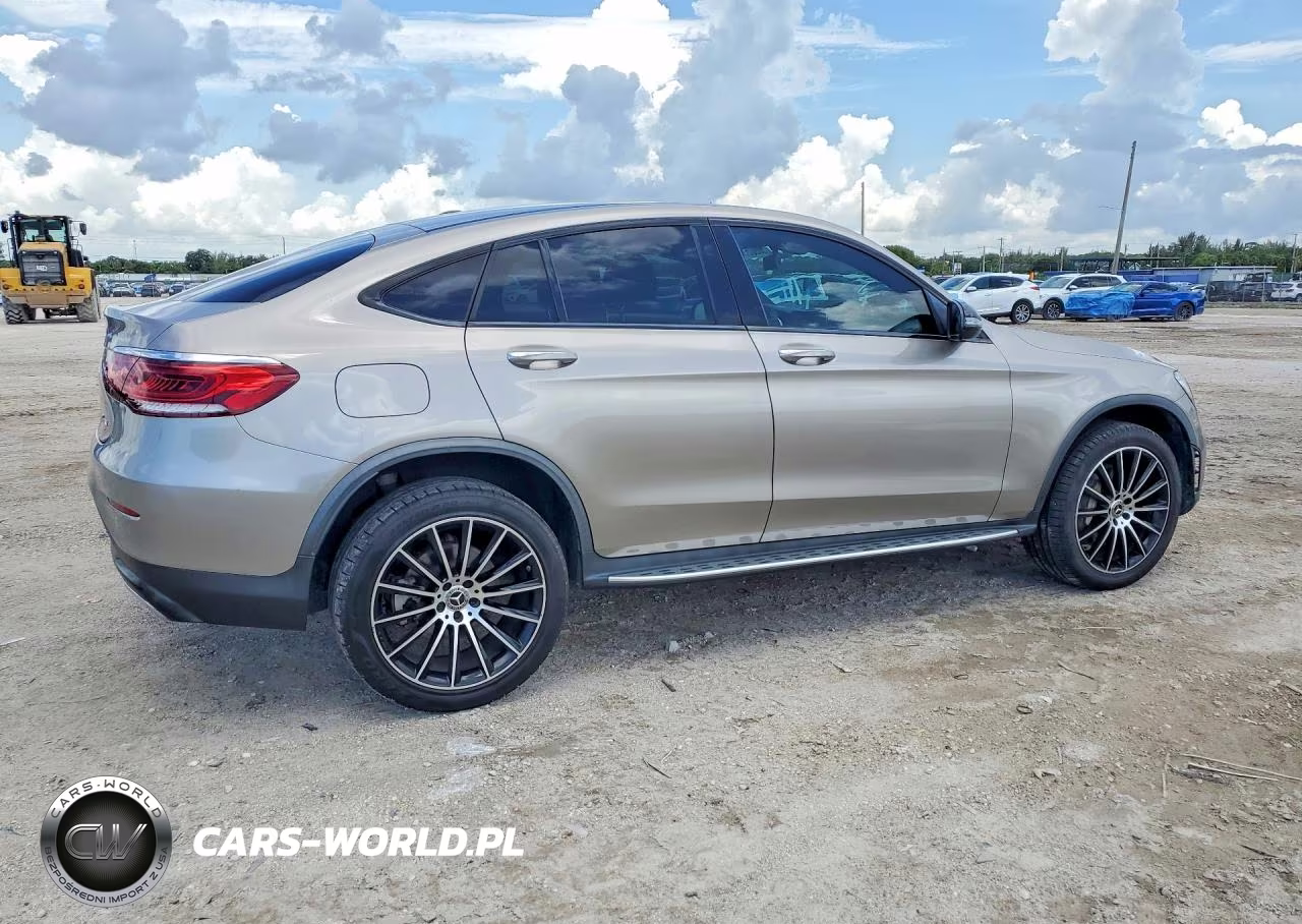 2020 Mercedes-Benz Glc Coupe 300 4Matic VIN:WDC0J8EB8LF747394 - 3