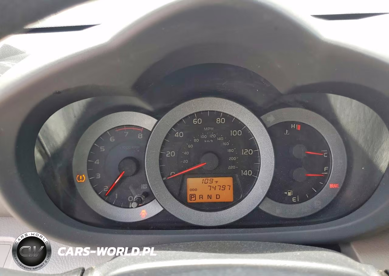 2011 Toyota Rav4 Base VIN:JTMBF4DVXBD041235 - 9
