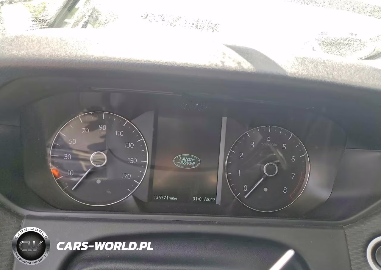 2019 Land Rover Range Rover Velar S VIN:SALYB2EX7KA207103 - 9