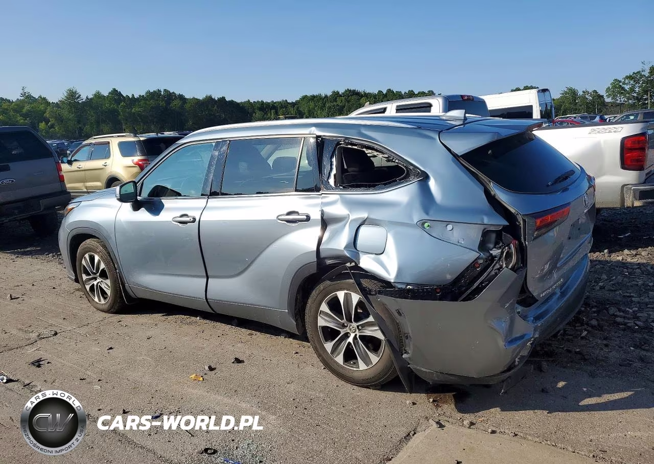 2020 Toyota Highlander Xle VIN:5TDHZRBHXLS001402 - 2