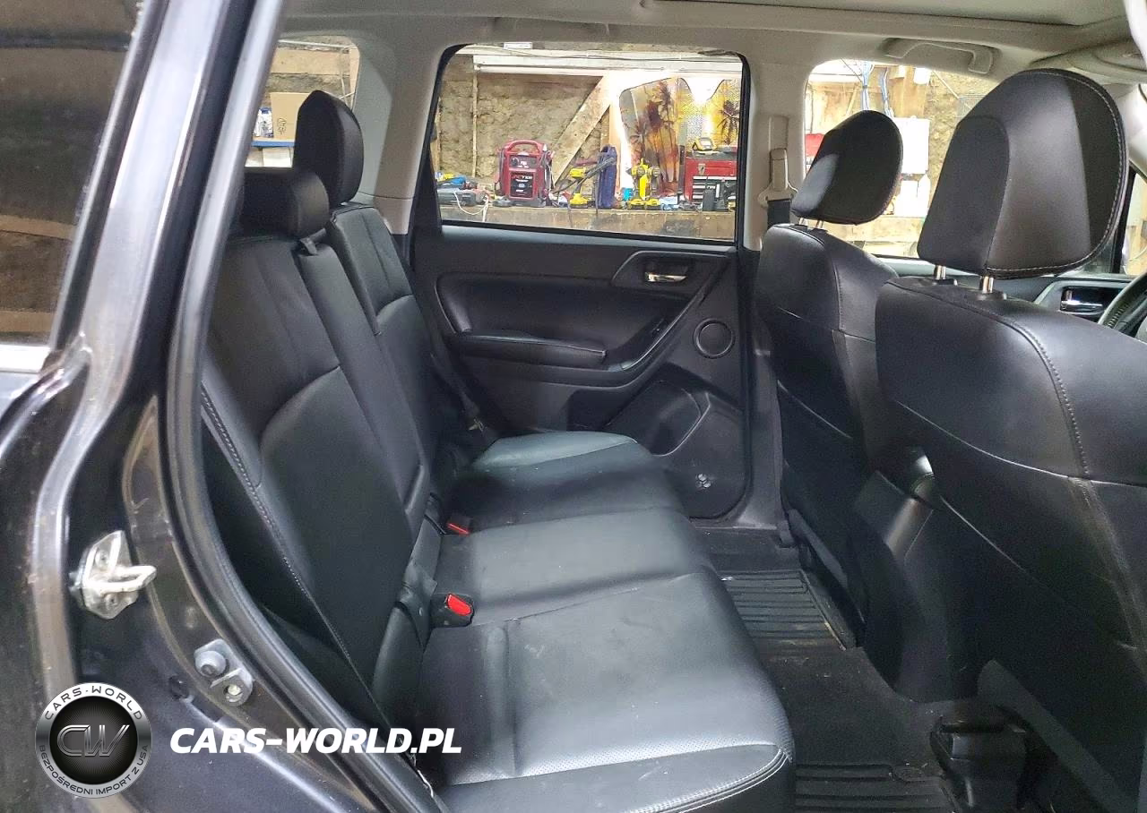 2014 Subaru Forester VIN:JF2SJGPC2EH477411 - 11