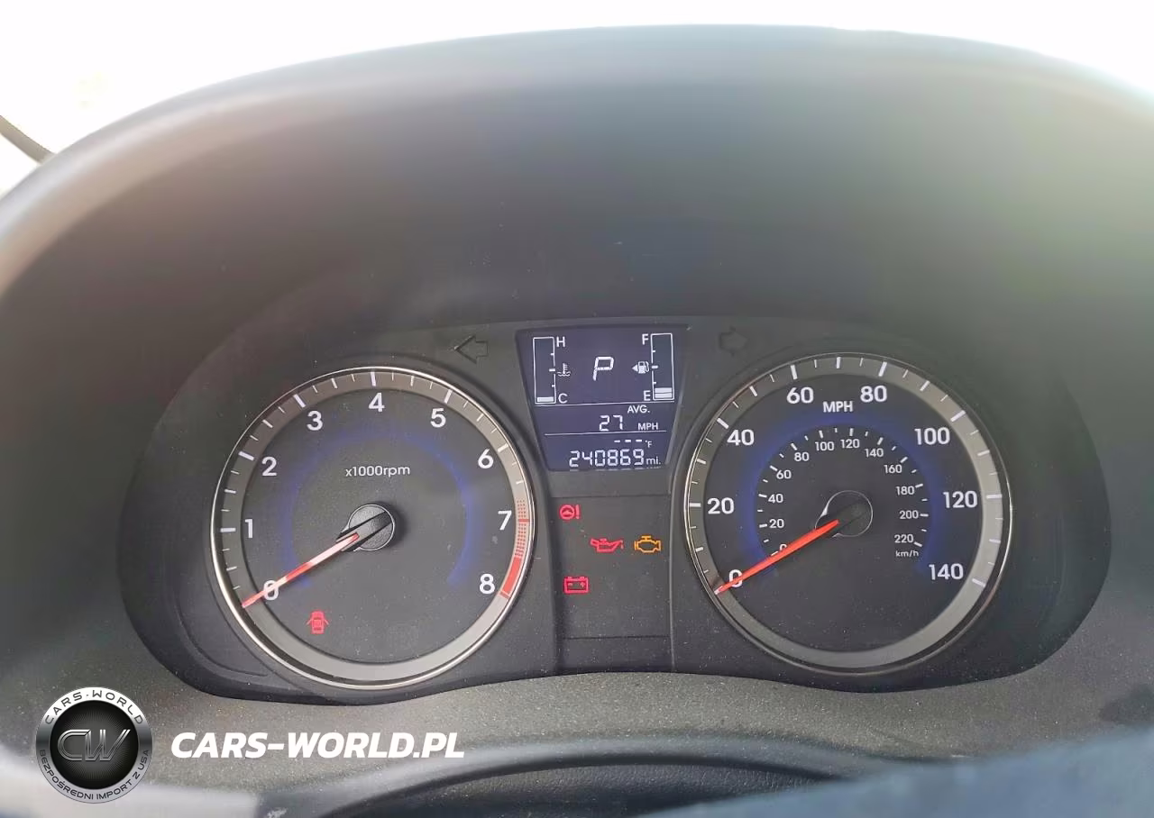 2015 Hyundai Accent Sport VIN:KMHCU5AE3FU200862 - 9