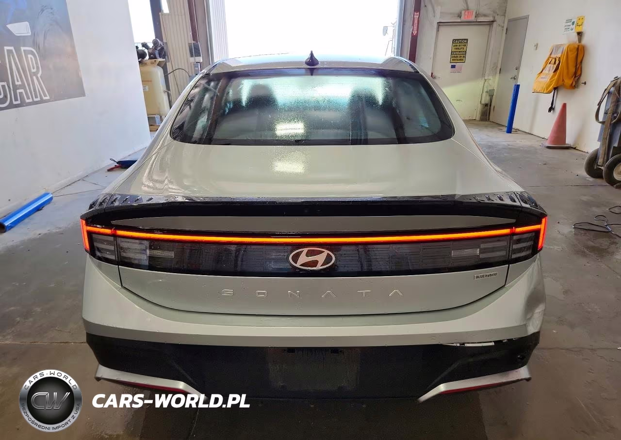2026 Hyundai Sonata Hybrid Blue VIN:KMHL24JJ1TA161943 - 6
