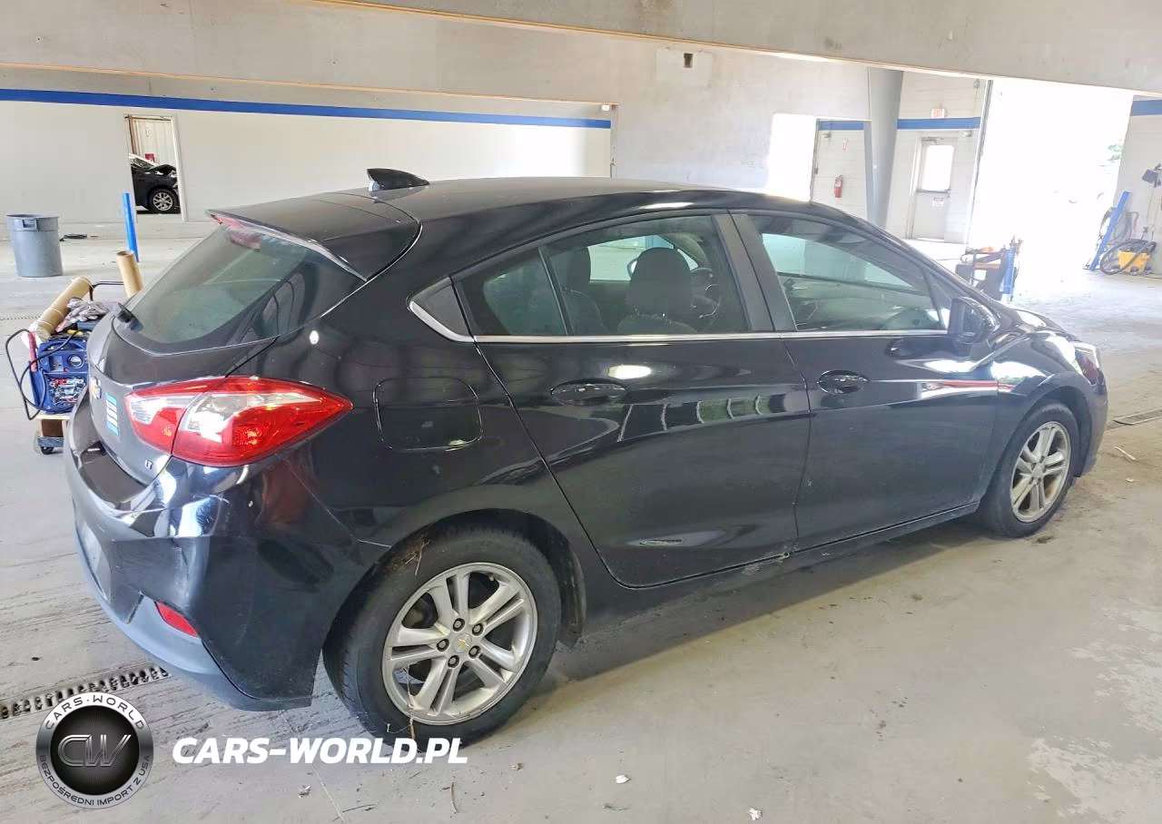 2017 Chevrolet Cruze Lt VIN:3G1BE6SM2HS579695 - 3
