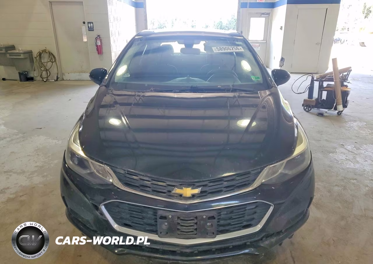 2017 Chevrolet Cruze Lt VIN:3G1BE6SM2HS579695 - 5