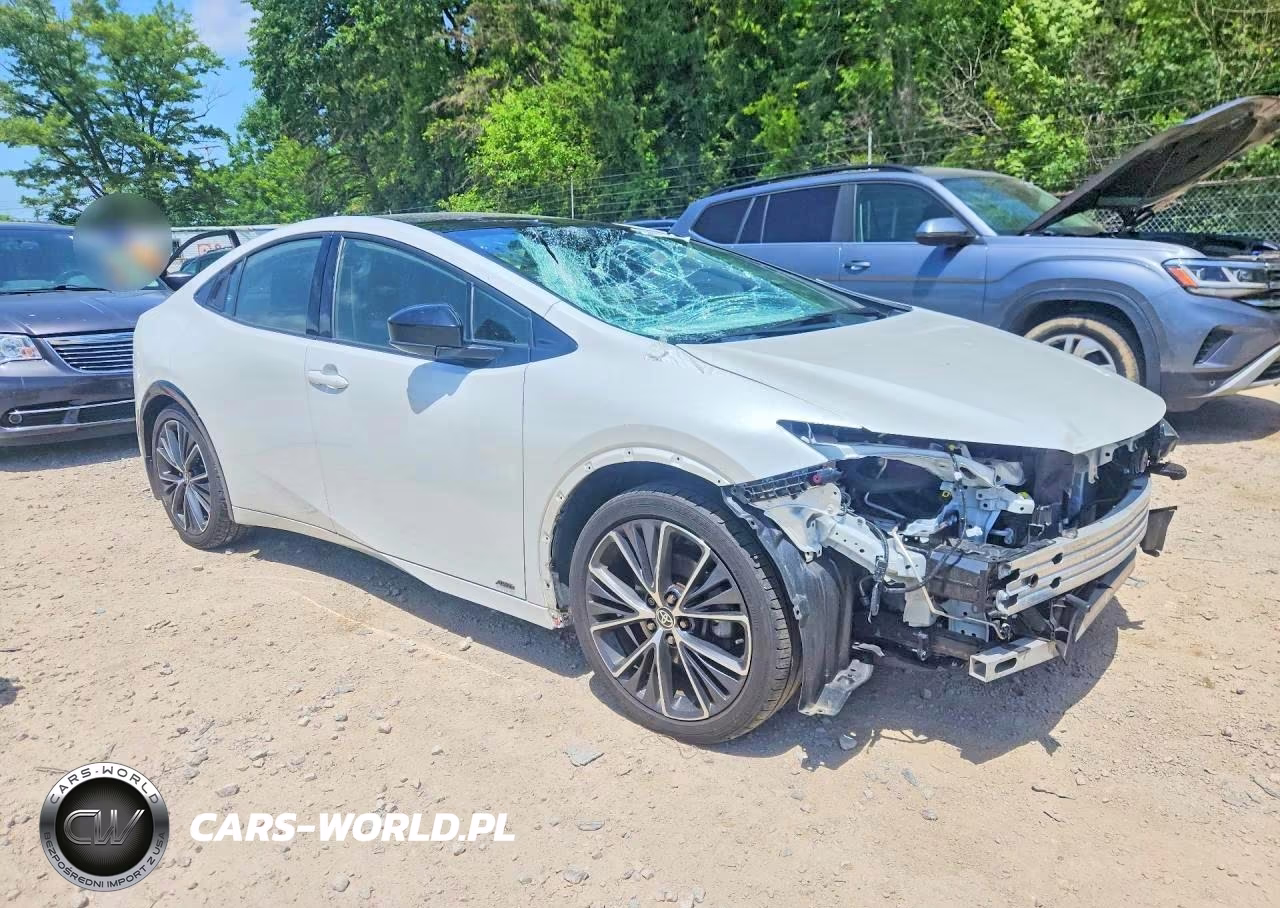 2024 Toyota Prius Xle VIN:JTDADABU4R3019869 - 4