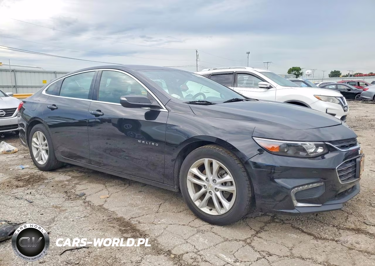 2016 Chevrolet Malibu Lt VIN:1G1ZE5ST7GF310336 - 4