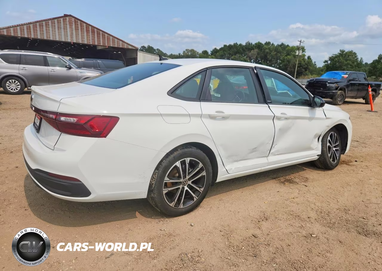 2025 Volkswagen Jetta Sport VIN:3VWBX7BU3SM059814 - 3