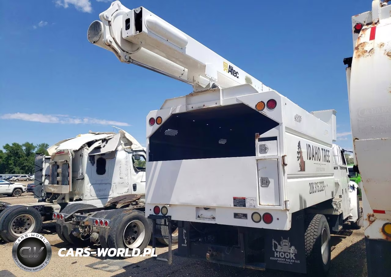 2011 Freightliner Business Class M2 Forestry Bucket Truck VIN:1FVACXDU9BDAU8567 - 4