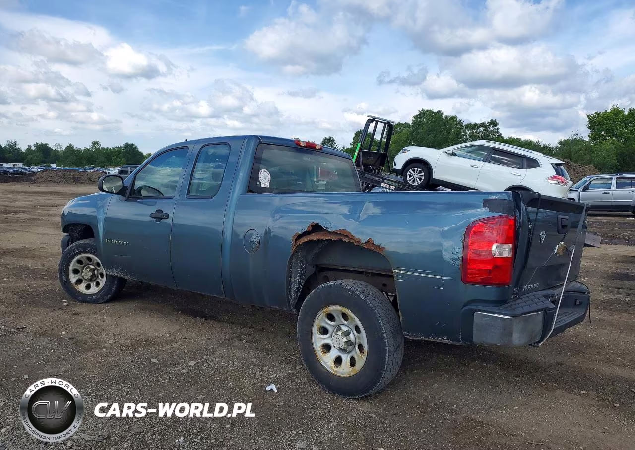 2007 Chevrolet Silverado C1500 Classic VIN:1GCEC19X97Z636683 - 2