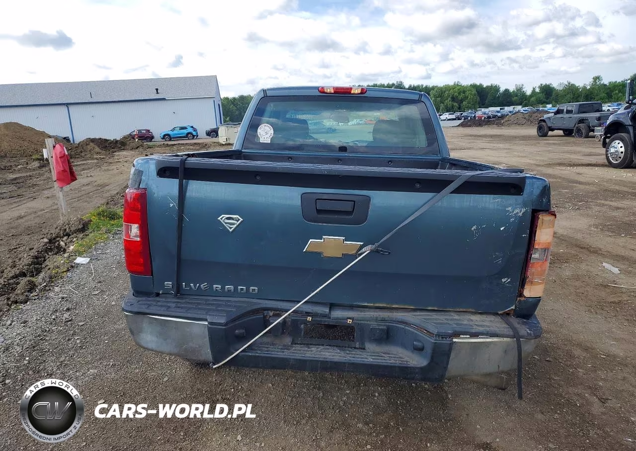 2007 Chevrolet Silverado C1500 Classic VIN:1GCEC19X97Z636683 - 6