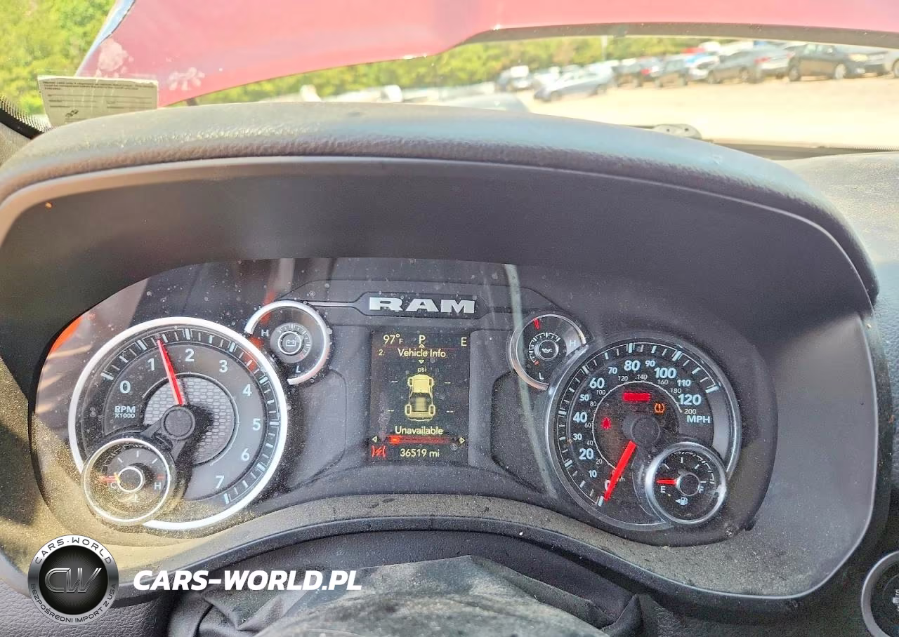 2024 Ram 1500 Tradesman VIN:1C6SRFGT9RN165845 - 9
