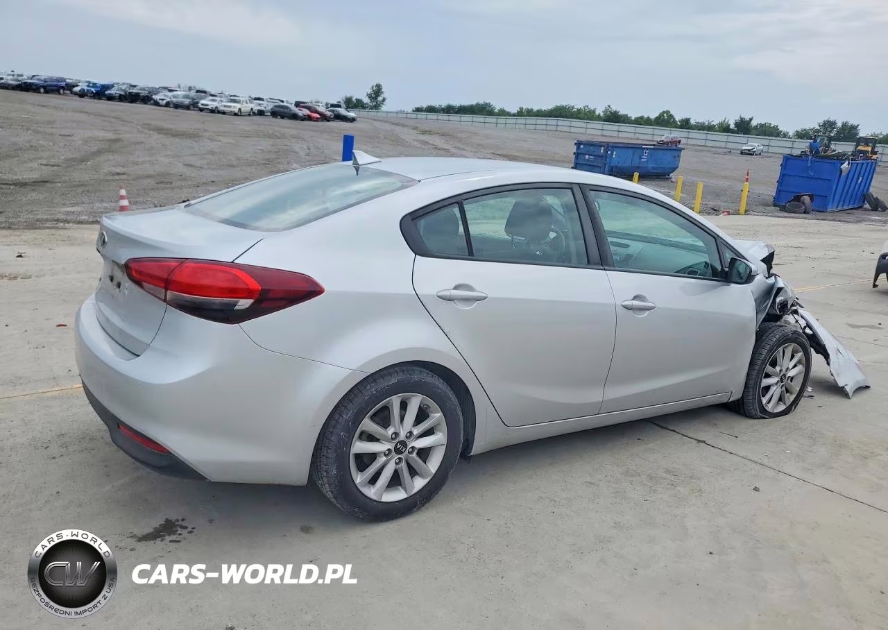 2017 Kia Forte Lx VIN:3KPFL4A76HE153442 - 3