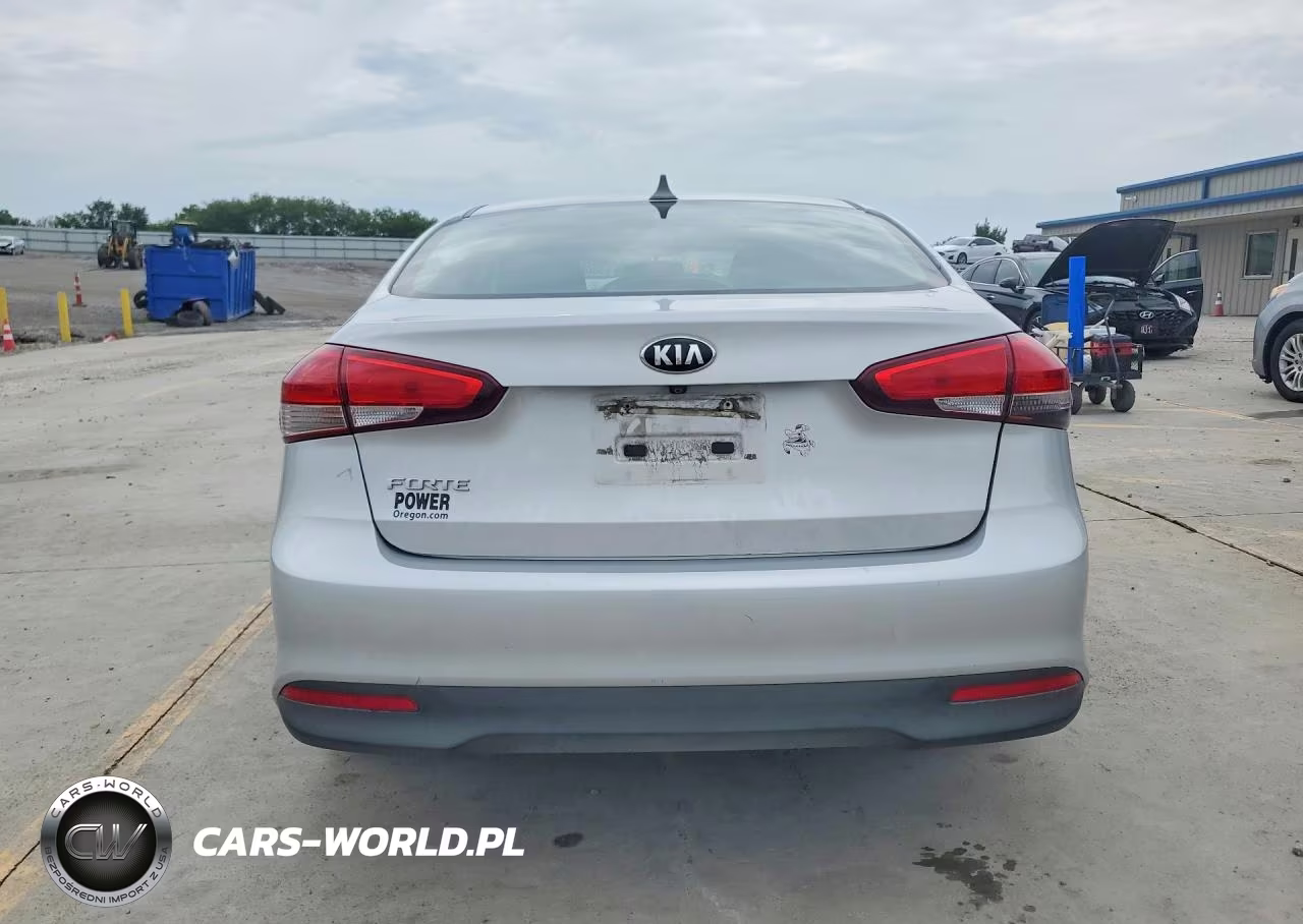 2017 Kia Forte Lx VIN:3KPFL4A76HE153442 - 6