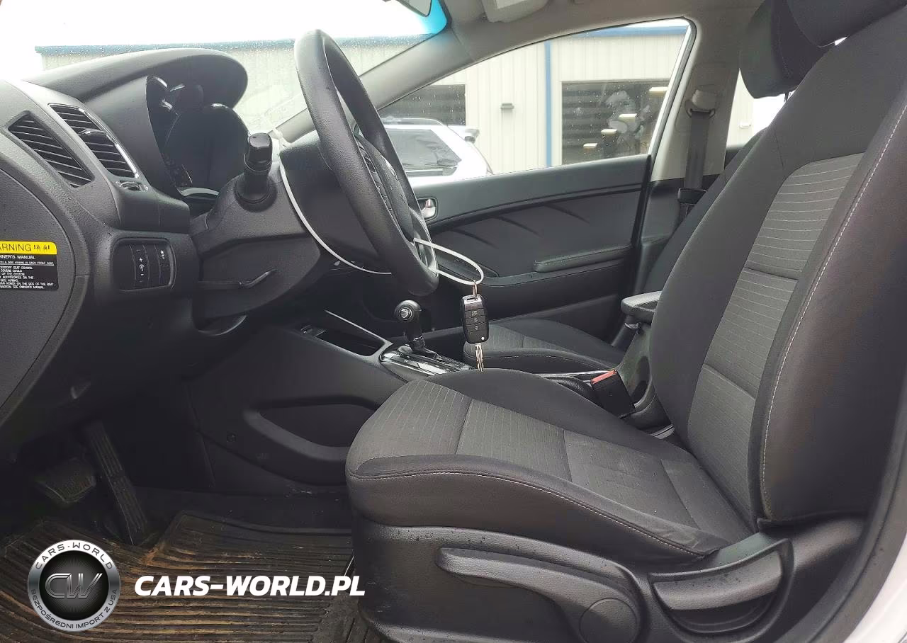 2017 Kia Forte Lx VIN:3KPFL4A76HE153442 - 7