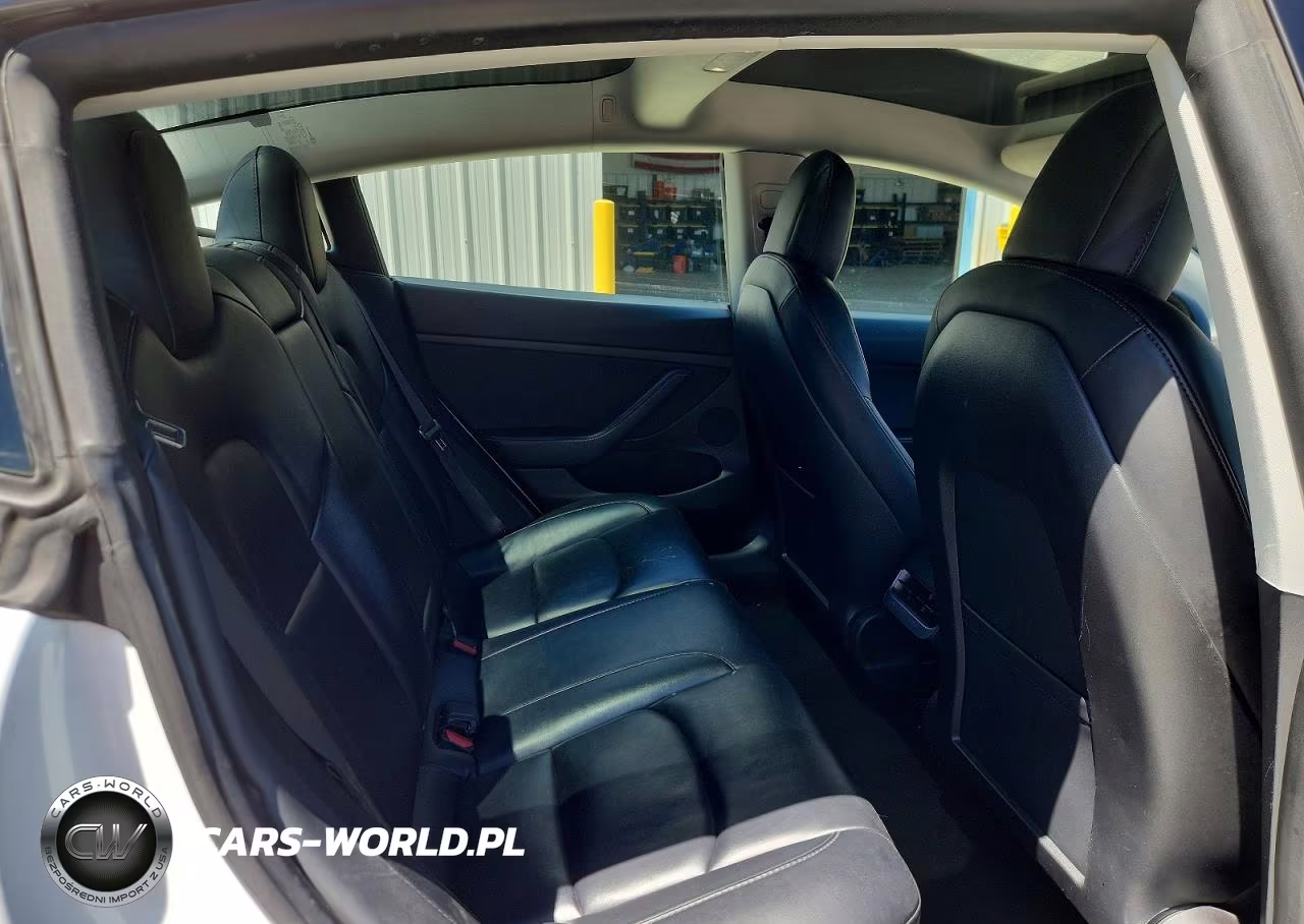 2022 Tesla Model 3 VIN:5YJ3E1EA0NF371867 - 10