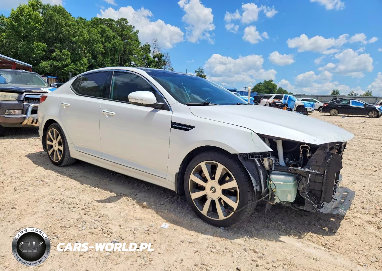 2012 Kia Optima Sx VIN:5XXGR4A65CG065749 - 4