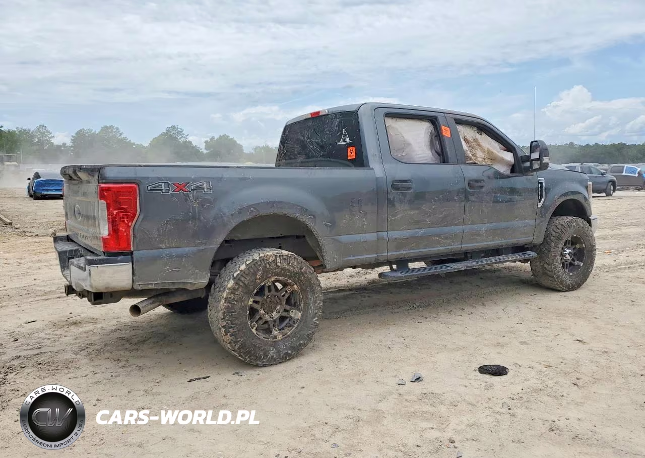 2019 Ford F250 Super Duty VIN:1FT7W2B62KEE08578 - 3