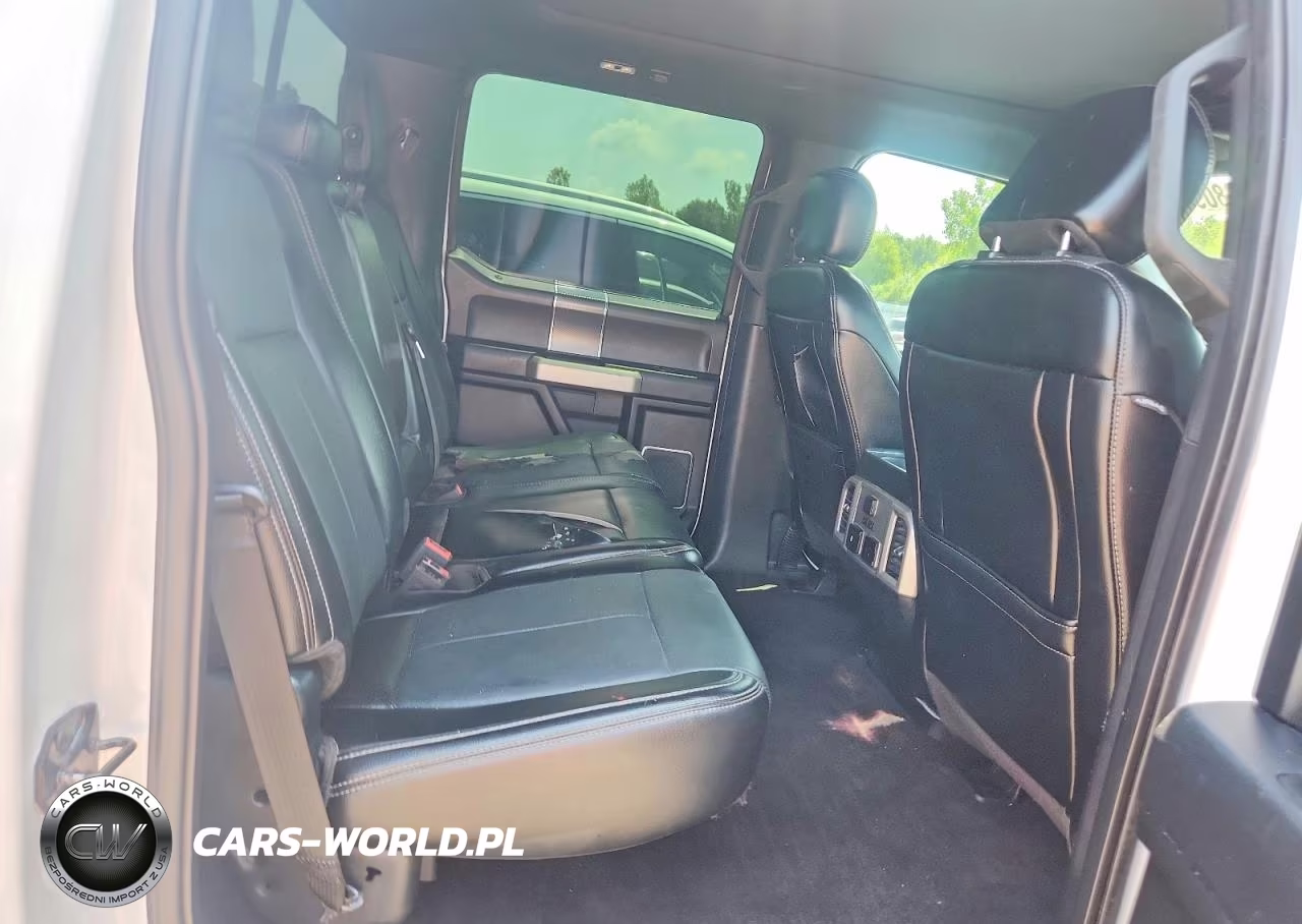 2018 Ford F150 Supercrew VIN:1FTFW1E52JFB13966 - 10