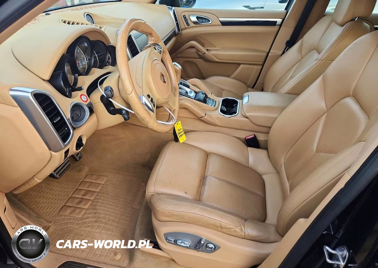 2013 Porsche Cayenne S Hybrid VIN:WP1AE2A27DLA15504 - 7