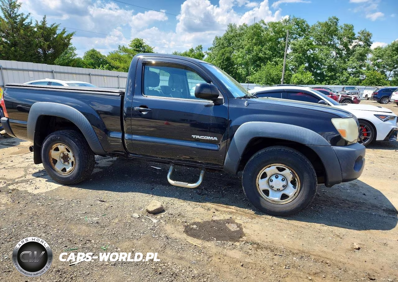 2008 Toyota Tacoma Base VIN:5TEPX42N88Z572780 - 4