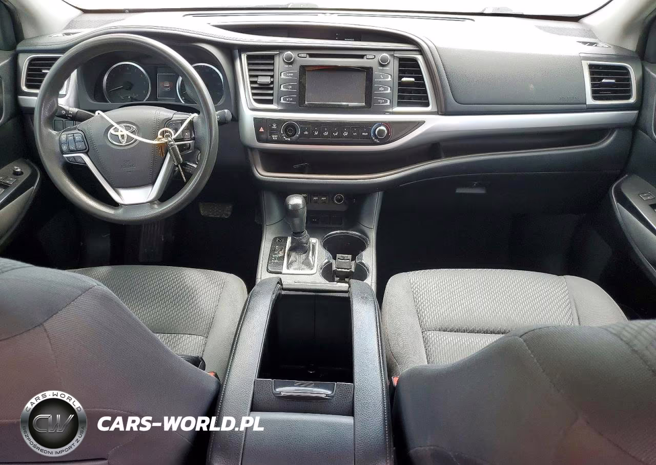 2019 Toyota Highlander Le VIN:5TDZARFH7KS052277 - 8