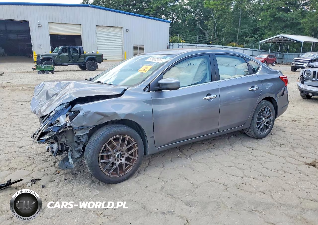 2016 Nissan Sentra S – zdjęcie 1 z 12
