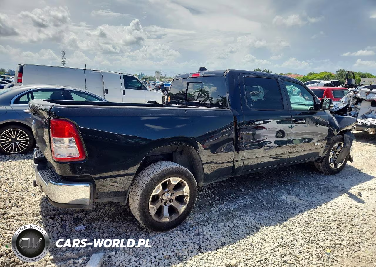 2019 Ram 1500 Big Horn-Lone Star VIN:1C6RREMT6KN751275 - 3
