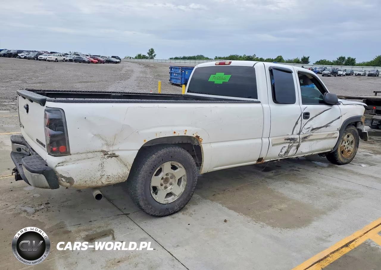 2004 Chevrolet Silverado C1500 VIN:1GCEC19V44E204178 - 3