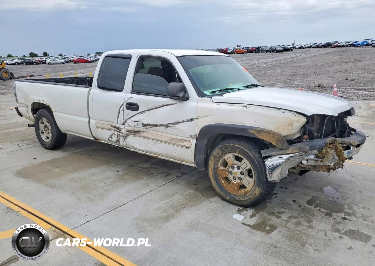2004 Chevrolet Silverado C1500 VIN:1GCEC19V44E204178 - 4