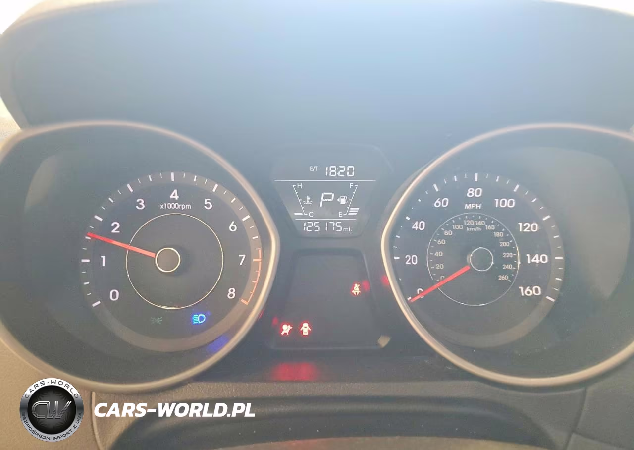 2015 Hyundai Elantra Se VIN:5NPDH4AE8FH575230 - 9