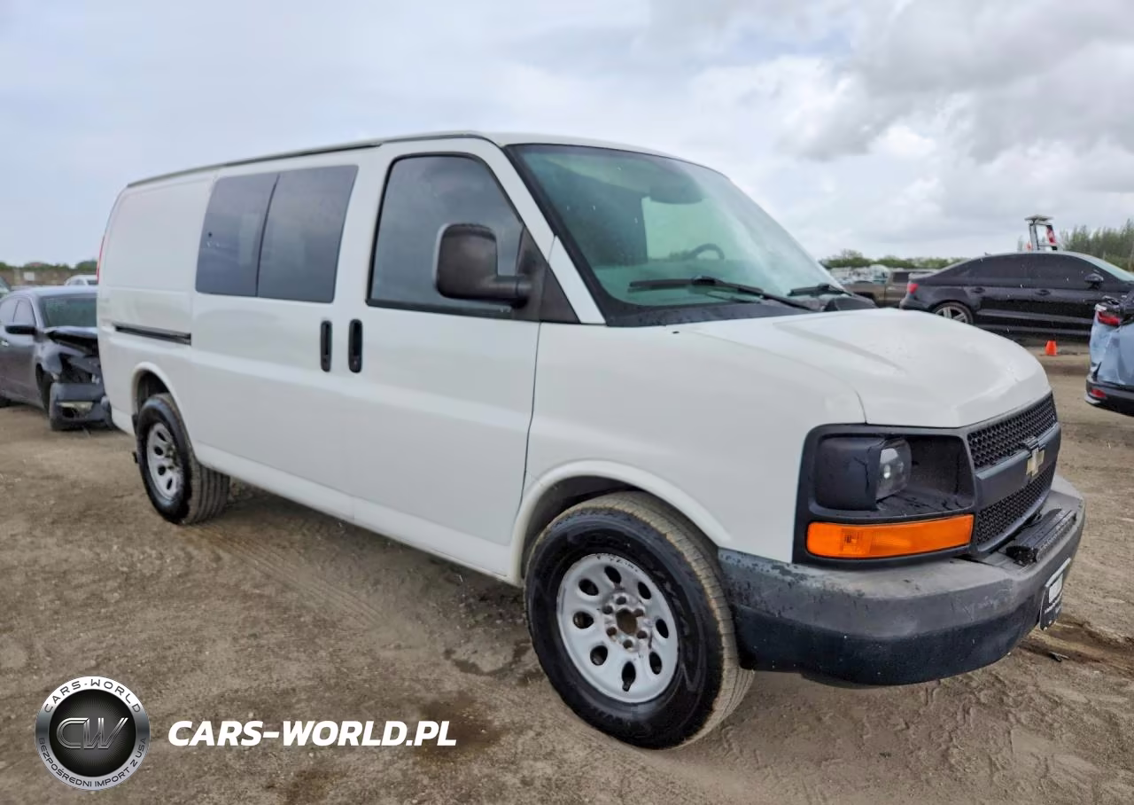 2012 Chevrolet Express 1500 Cargo Delivery Van VIN:1GCSGAFX7C1197746 - 4