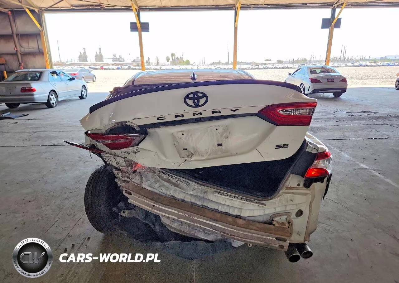 2020 Toyota Camry Se Nightshade VIN:4T1G11AK3LU346862 - 6