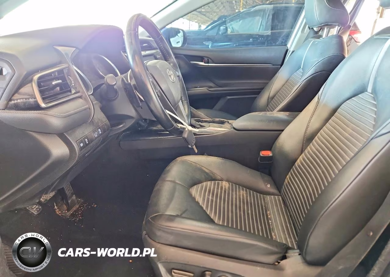 2020 Toyota Camry Se Nightshade VIN:4T1G11AK3LU346862 - 8