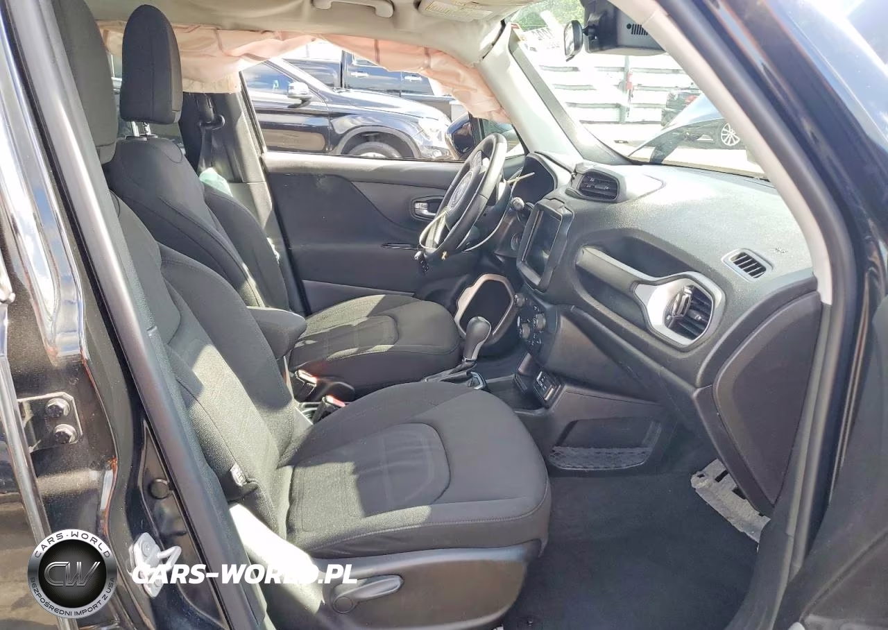 2018 Jeep Renegade Latitude VIN:ZACCJABB4JPG84027 - 7