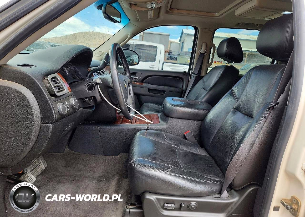 2011 Chevrolet Suburban K1500 Ltz VIN:1GNSKKE34BR277564 - 7