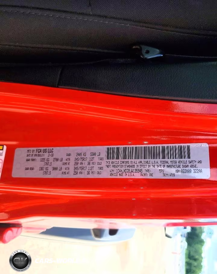 2018 Jeep Wrangler Unlimited Sport VIN:1C4HJXDG9JW135945 - 13